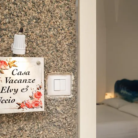 公寓 Elvy E Uccio *